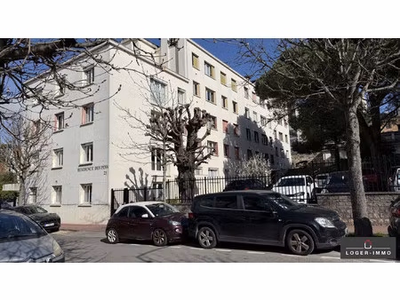appartement 2 pieces de 37m2 loue