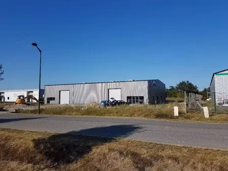 local commercial de 760 m² à vendre – zone d’activités d’auterive