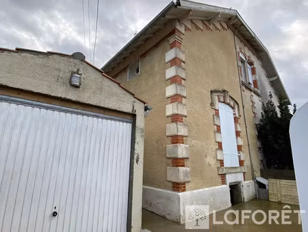 location meublée maison 3 pièces 53.87 m² à saintes (17100)  nan €
