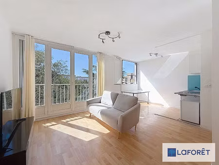 appartement le plessis trevise 1 pièce(s) 30 m2