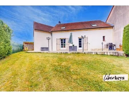 coquette maison familiale à baillet-en-france  proche des axes principaux