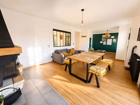 location maison 3 pièces  95.00m²  saint