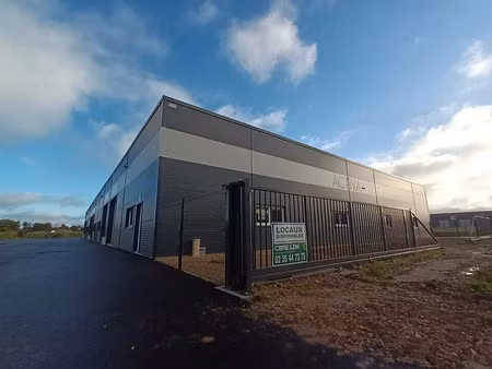 location local d'activités saint leonard 144 m²