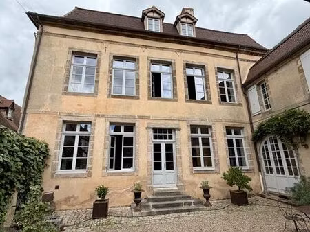 maison de prestige en vente autun  bourgogne-franche-comté