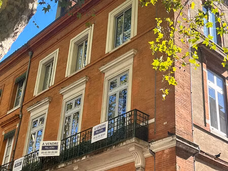 achat local professionnel 104m²