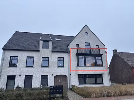appartement te huur in hansbeke met 2 slaapkamers