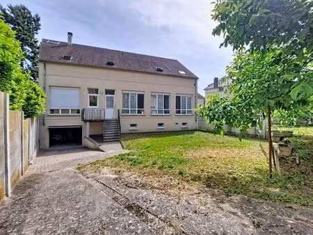 maison de luxe de 8 pièces en vente à chars  france