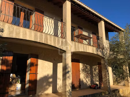 location maison 6 pièces 176m²