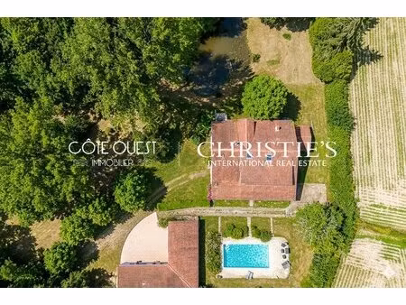 saint-martin-de-hinx  new aquitaine  france with id 3685607635