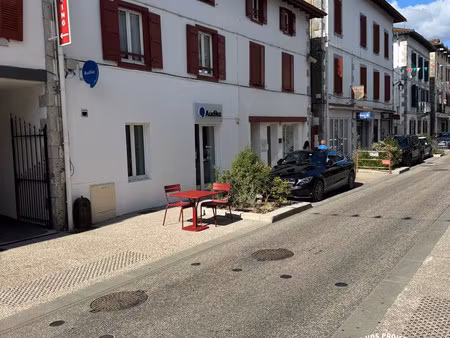 achat local commercial 38m² hasparren 64240