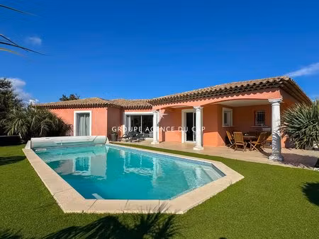 a vendre villa de plain pied 4 chambres piscine garage de 85m² parking (bateau) a...