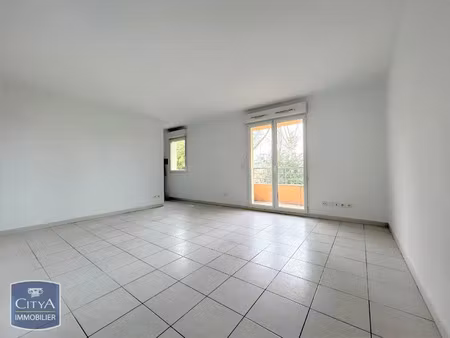 appartement à louer 2 pièces 48.81 m² - sorgues (84) - 582€
