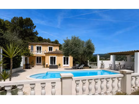 achat maison 7 pièces 147m² sollies ville 83210