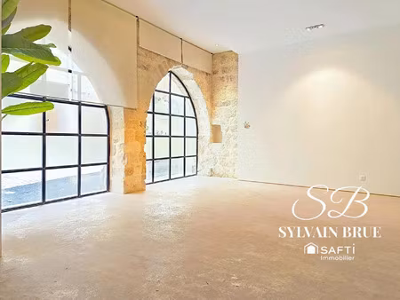 vente maison 8 pièces 300 m² montcuq-en-quercy-blanc (46800)