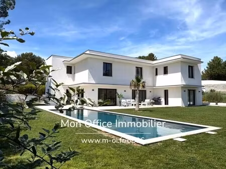 maison ventabren - 4 chambres - 230m²