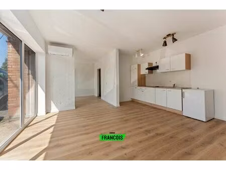 appartement te koop in de haan met 1 slaapkamer