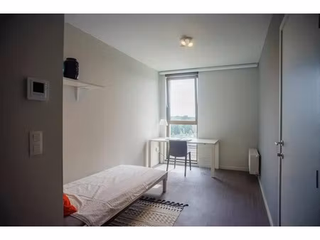 appartement te koop in brugge met 1 slaapkamer