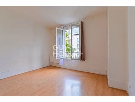 studio lumineux et paisible aux portes du bois de vincennes