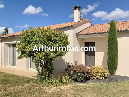 vente maison 6 pièces 142 m2 à nueil-les-aubiers