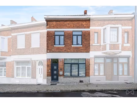 huis te koop in la louvière met 3 slaapkamers