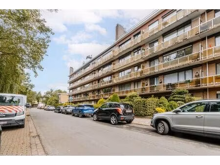 appartement te koop in merksem met 2 slaapkamers