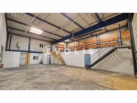 location local d’activités chelles 77500 1063m²