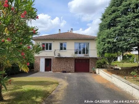 linars (16730) : maison de 136m2 + 2 garages