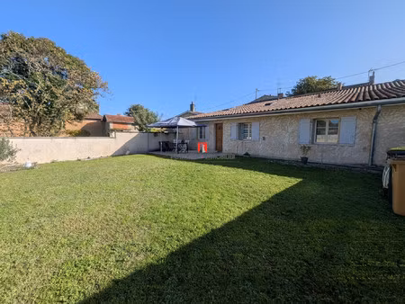 lot de 2 maisons jardin parking
