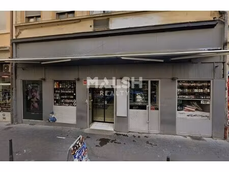 location local commercial 135m²