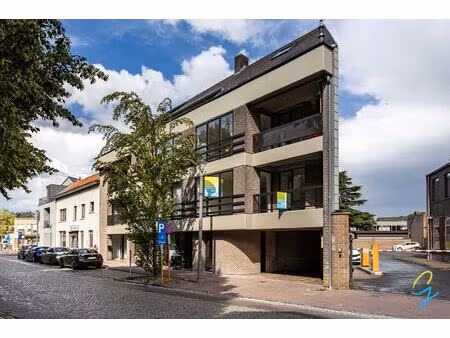 appartement te koop in zele met 2 slaapkamers