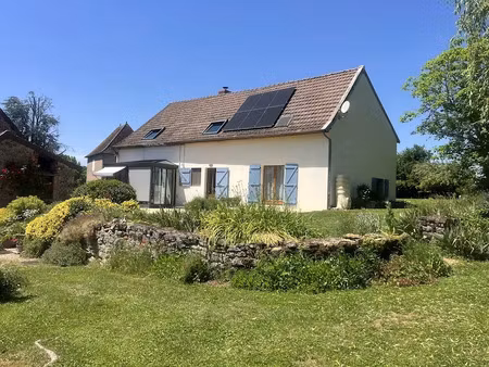 vente maison 7 pièces 172 m² à charolles (71120)  290 000 €