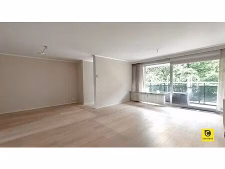 appartement te koop in berchem met 2 slaapkamers