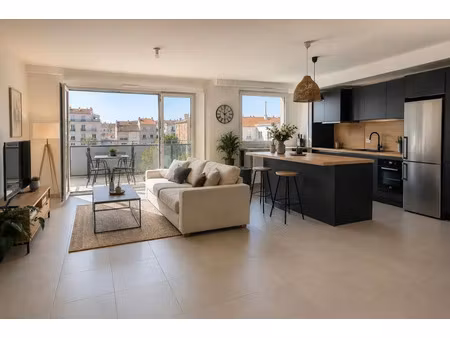 vente appartement 2 pièces 70 m² toulon (83100)