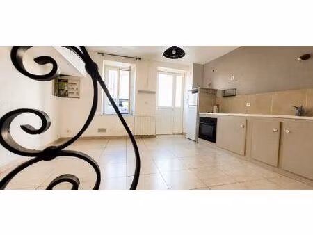 maison de village t3 de 75 m² à vendre à montady ? idéal investissement locatif ou premier