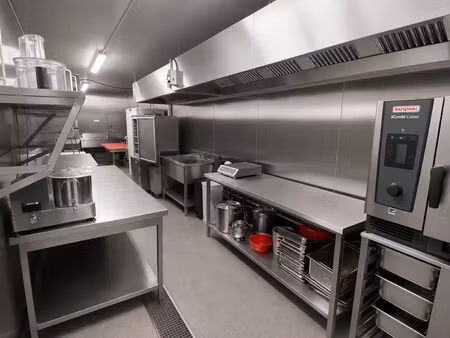 multifunctionele bedrijfsruimte van 120 m² in gentbrugge