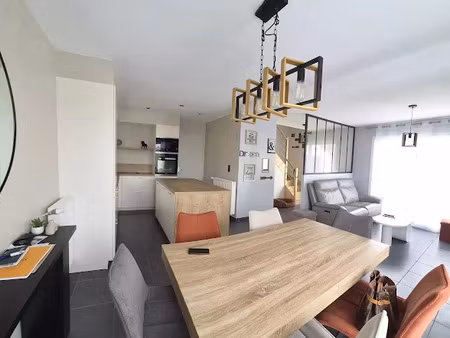 vente maison 5 pièces 81 m² à locmaria-plouzané (29280)  315 000 €