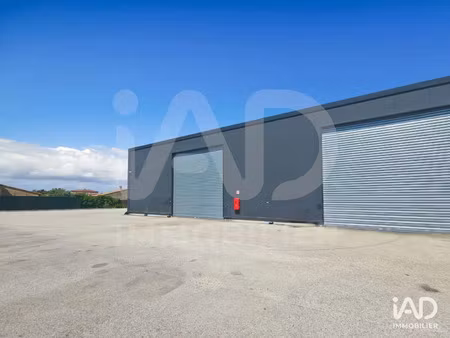 location commerce 400 m² à bernis (30620)