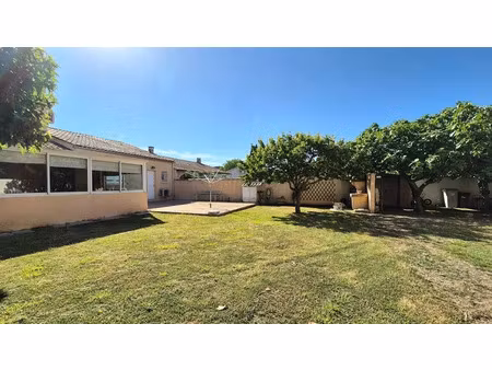 vente maison 5 pièces 136 m² saint-laurent-d’aigouze (30220)
