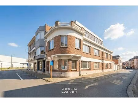 commercieel te koop in zelzate met 6 slaapkamers