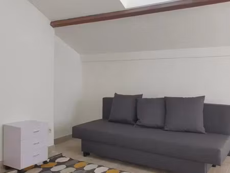 location appartement 1 pièce 20 m² à orléans (45000)