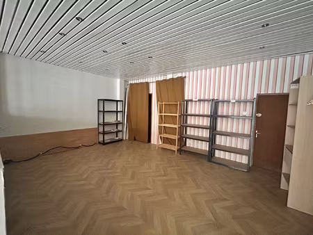 arpajon - coeur de ville - local commercial - 63 m2 à louer