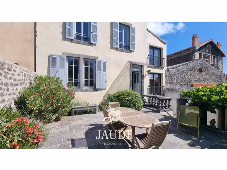 superbe maison de ville 4 chambres avec grande terrasse