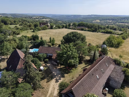ensemble immobilier de charme avec deux habitations et parc