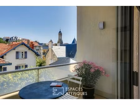 entre ville et océan  appartement lumineux avec terrasse à saint-charles