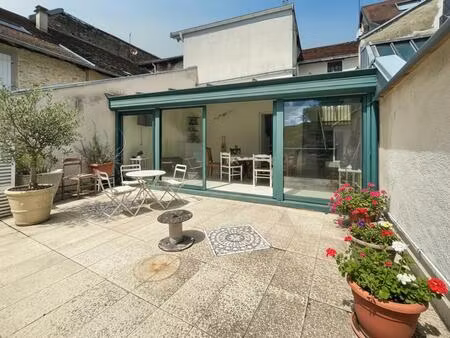 vente immeuble 347 m² arbois (39600)