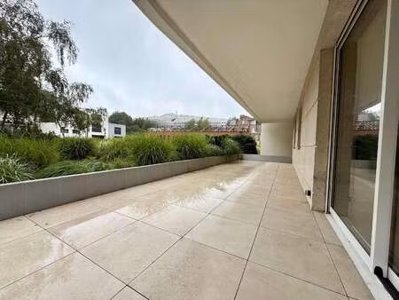 location appartement 3 pièces à nantes centre ville (44000) : à louer 3 pièces / 65m² nant