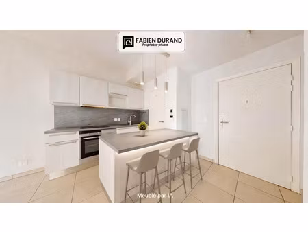 vente appartement 2 pièces 43 m² nice (06200)