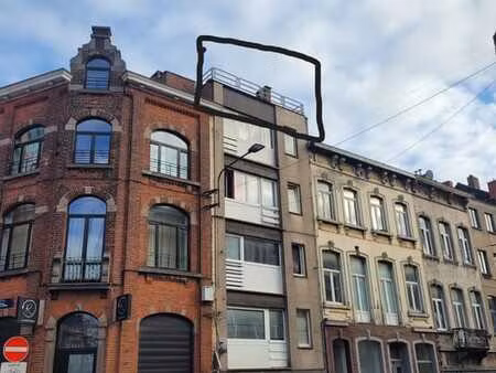 appartement/studio - 1 ch avec grande terrasse