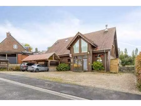 charmante maison avec maison d'hôtes à vendre à brakel