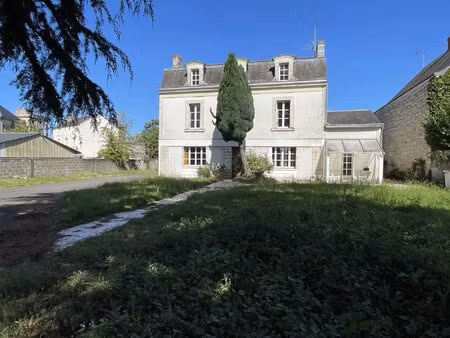 maison familiale avec dépendances - 127 m²